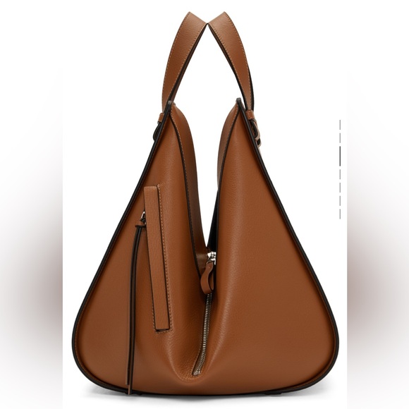 Authentic Loewe Tan Medium Hammock Bag, with card and dust bag - Picture 15 of 15